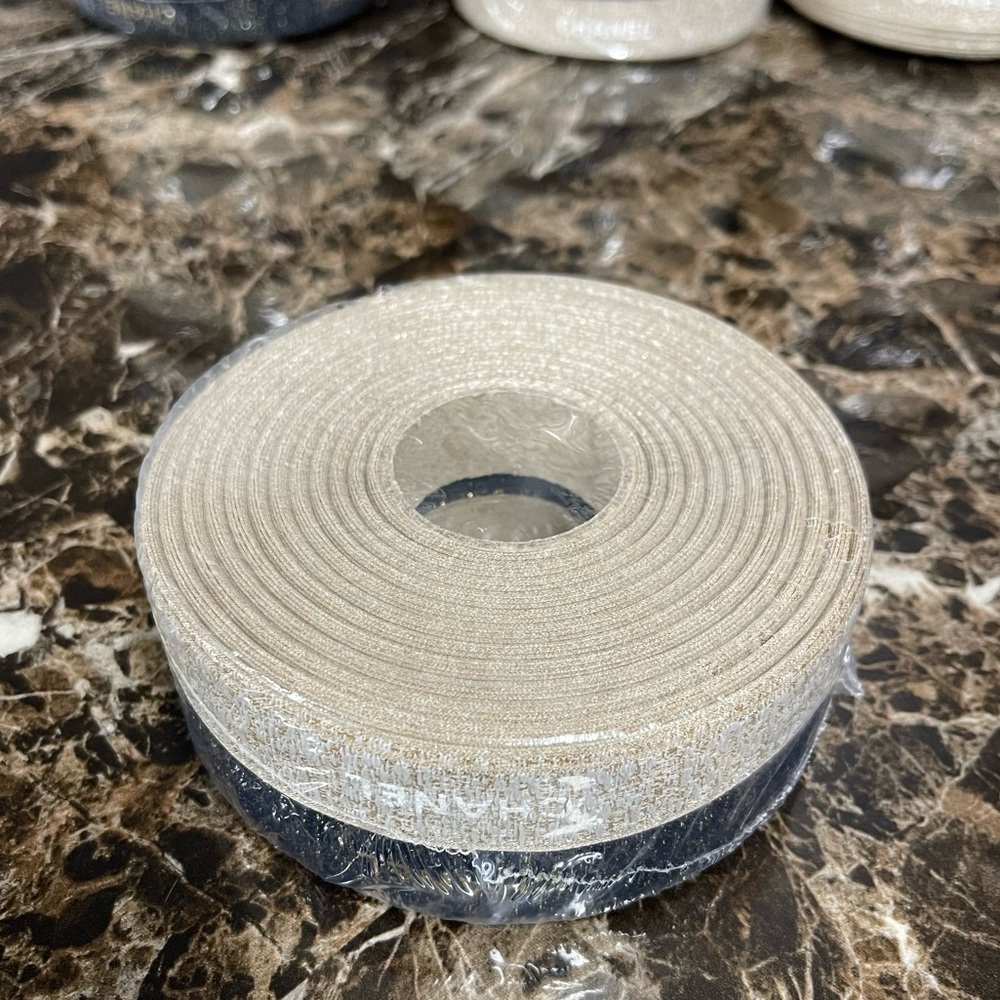 Chanel Ribbon Roll - Picture 5 of 5